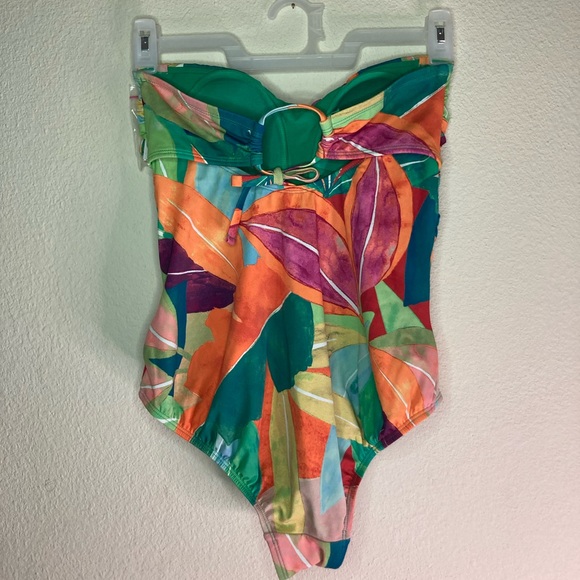 Floral Time and Tru One Piece Swimsuit - Picture 6 of 8